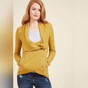 Modcloth 1X airport cardigan